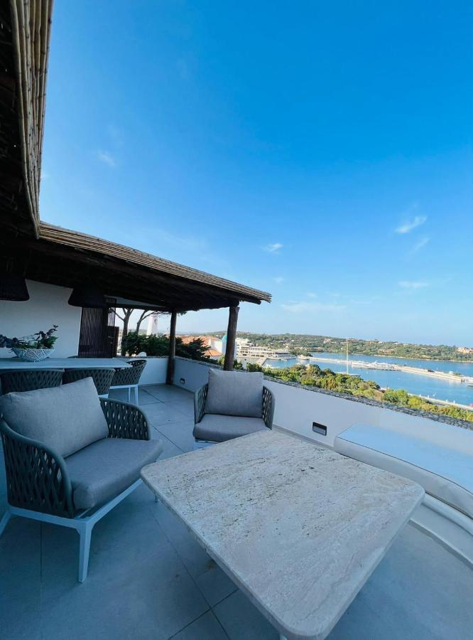 הוילה Terrazza Sul Mare A פורטו צ'רבו מראה חיצוני תמונה